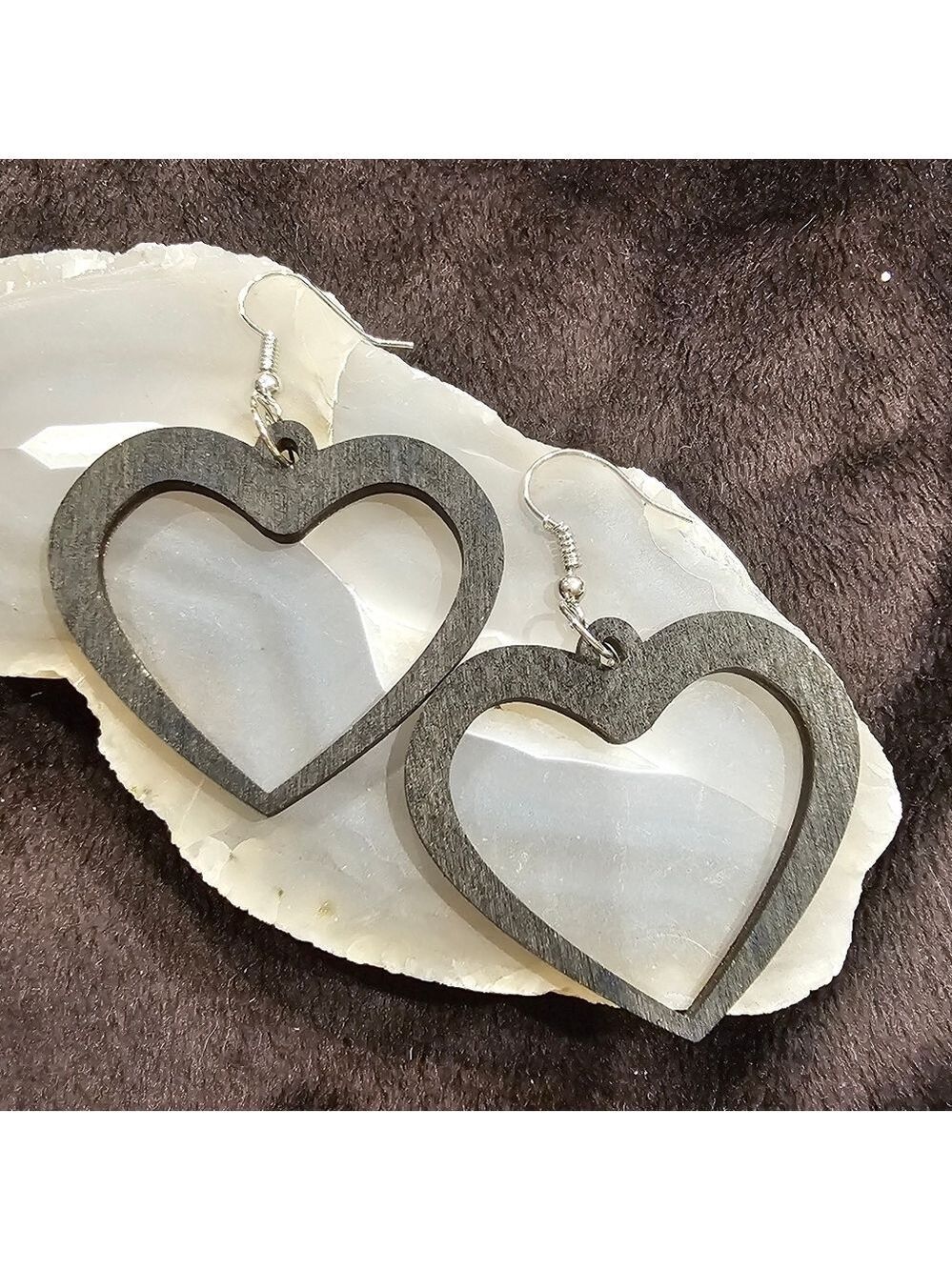 💥4 for $25💥 Laser-cut Heart Shaped Earrings